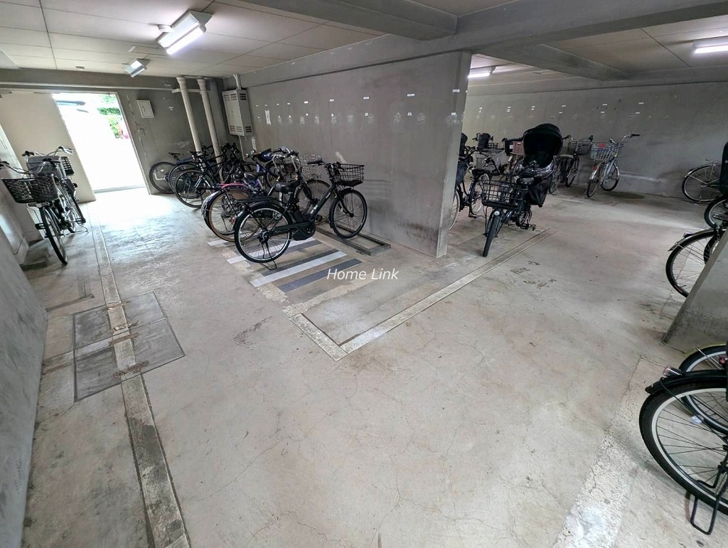 東建ニューハイツ赤塚公園　駐輪場
